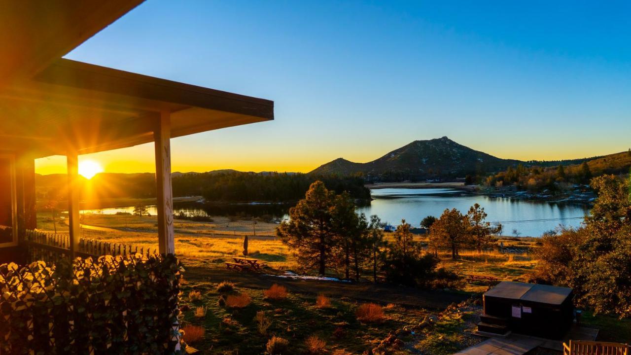 Quiet Mind Mountain Lodge, Retreat & Spa Julian Buitenkant foto